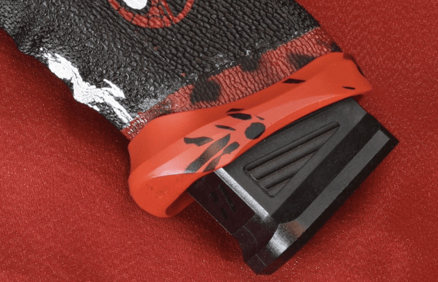 Ascend airsoft x we 17 series gbb (with extended flared magazine - dp17) - Two Tone Airsoft Gun - view 11