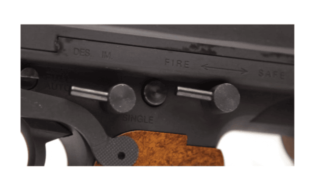 Thompson m1a1 gas blowback rifle (430500 - licensed by cybergun - made by we) - Airsoft Guns Used In Movies / Games - view 4
