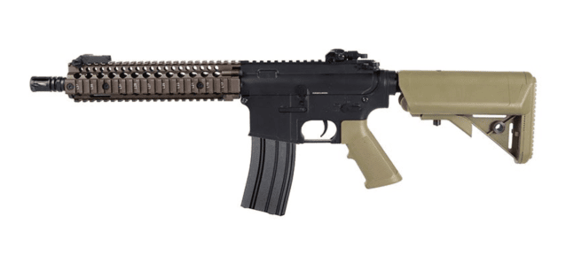 Golden eagle m4 ris aeg (metal - mosfet - tan - efb6593t) - Airsoft Guns