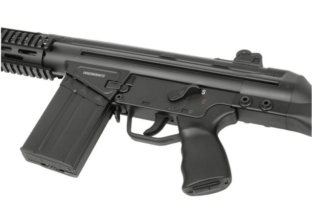 JG T3 RAS AEG (with Battery and Charge - 101 - Black) - JG Works - view 4