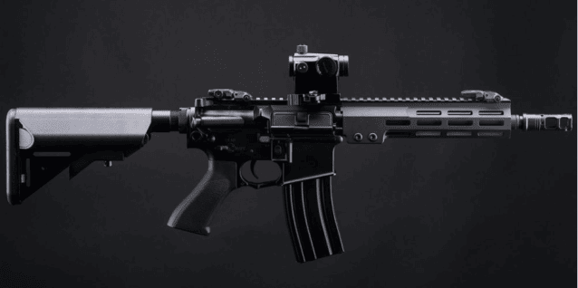 CYMA Platinum M4 8.5 M-LOK AEG (with Built-In Mosfet & Tracer Hop-Up - Black - CM.006R-8.5) - Classic Airsoft Guns - view 13