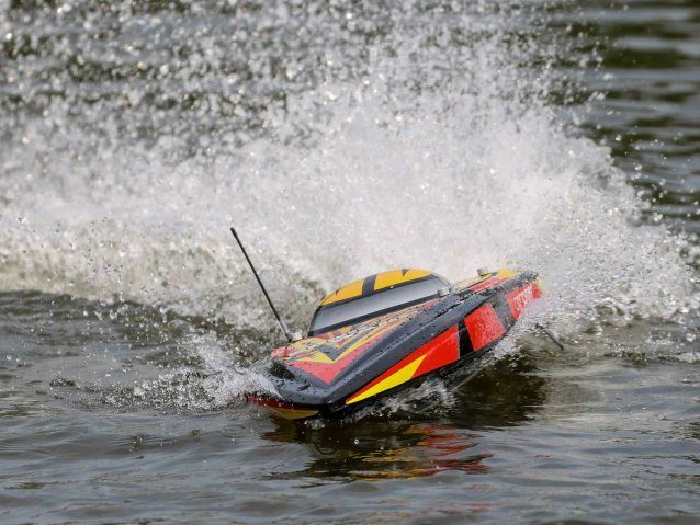 BLACK Sonicwake 36" Self-Righting Brushless Deep-V RTR - Boats - view 3