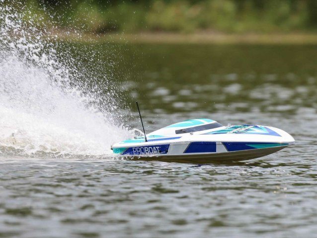 WHITE Sonicwake 36" Self-Righting Brushless Deep-V RTR - Boats - view 3