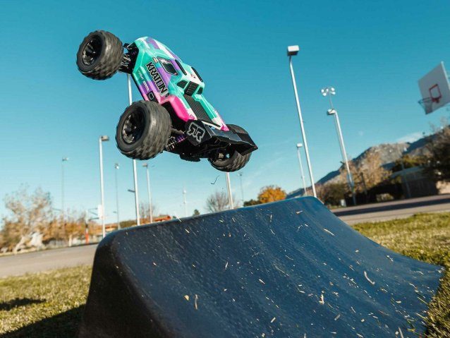 TEAL AND PINK 1/16 MINI KRATON 3S DSC 4X4 RTR WITH BATTERY AND CHARGER - Cars - view 21