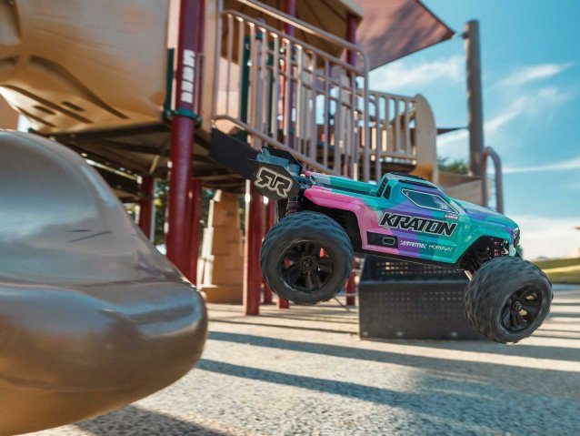 TEAL AND PINK 1/16 MINI KRATON 3S DSC 4X4 RTR WITH BATTERY AND CHARGER - Cars - view 23