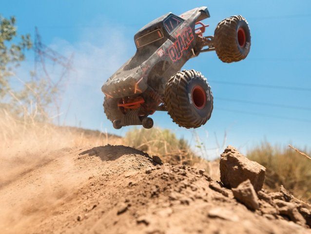 red 1/10 QUAKE 223S DSC 2WD RTR Brushless Monster Truck - Cars - view 15