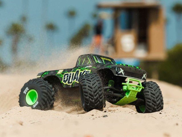 black and green 1/10 QUAKE 223S DSC 2WD RTR Brushless Monster Truck - Cars - view 19