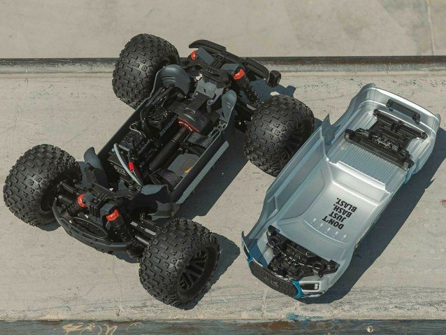 blue 1/10 GRANITE 223S DSC 4X4 RTR Monster Truck - Cars - view 12