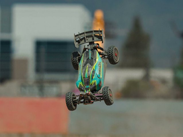 green 1/8 TYPHON 223S BLX 4X4 Buggy RTR with DSC - Cars - view 11