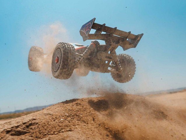 red 1/8 TYPHON 223S BLX 4X4 Buggy RTR with DSC - Cars - view 10