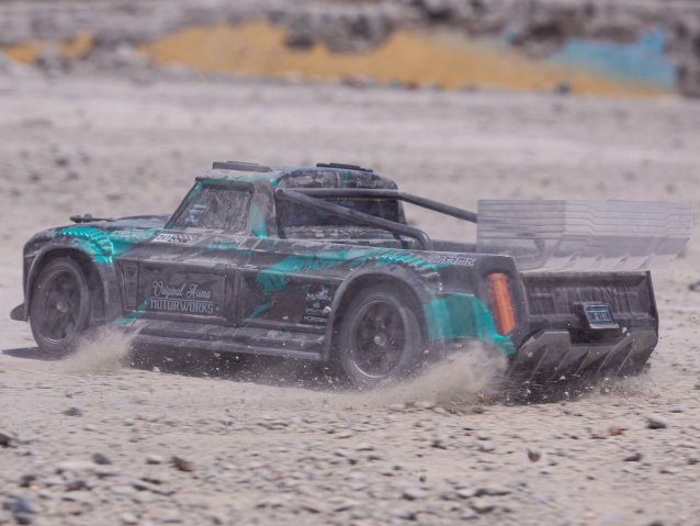 black and teal 1/8 INFRACTION 3S 4X4 BLX Resto-Mod Truck RTR - Cars - view 13