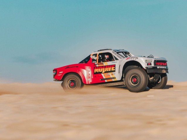 white 1/8 MOJAVE 4S 4X4 BLX DT (with Centre Diff) RTR - Cars - view 23
