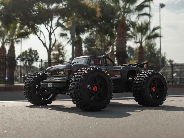 gun metal 1/10 OUTCAST 4S 4X4 BLX Stunt MT (with Centre Diff) - Cars - view 18