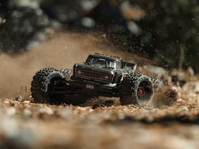 gun metal 1/10 OUTCAST 4S 4X4 BLX Stunt MT (with Centre Diff) - Cars - view 26