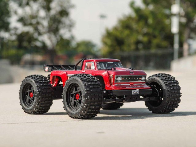 red 1/10 OUTCAST 4S 4X4 BLX Stunt MT (with Centre Diff) - Cars - view 7