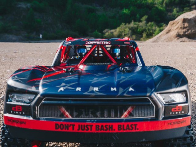 red and black 1/7 MOJAVE 6S 4X4 BLX Desert Truck RTR - Cars - view 10