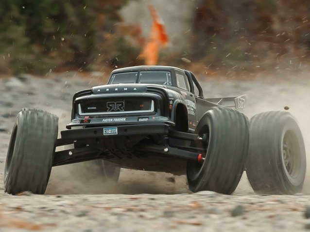 black 1/8 NOTORIOUS 6S V6 4X4 BLX Stunt Truck RTR - Cars - view 21