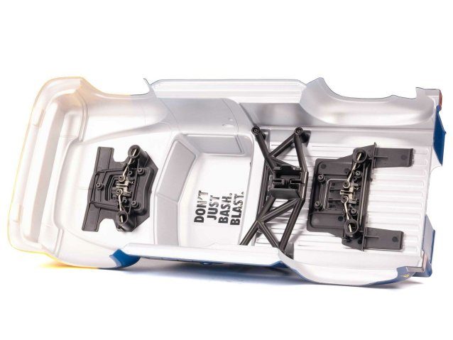 blue 1/8 NOTORIOUS 6S V6 4X4 BLX Stunt Truck RTR - Cars - view 10
