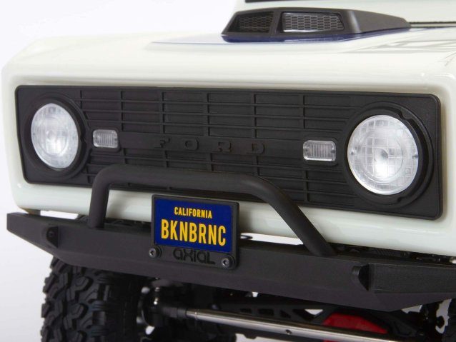 white 1/10 SCX10 III Early Ford Bronco 4WD Rock Crawler RTR - Cars - view 7
