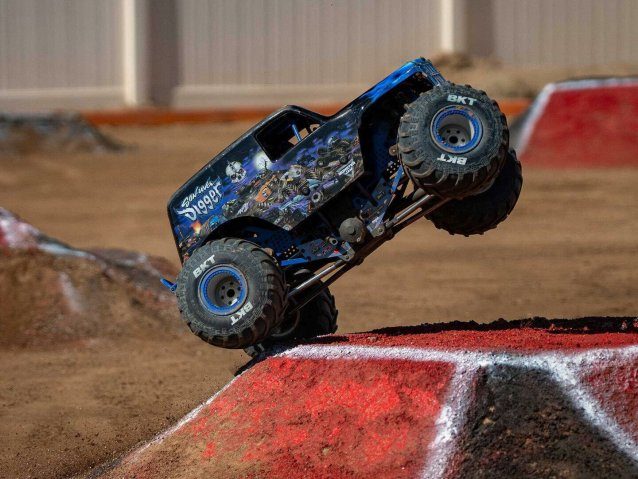 1/8 LMT 2.0 Son-Uva Digger 4X4 Solid Axle Monster Truck RTR - Cars - view 19