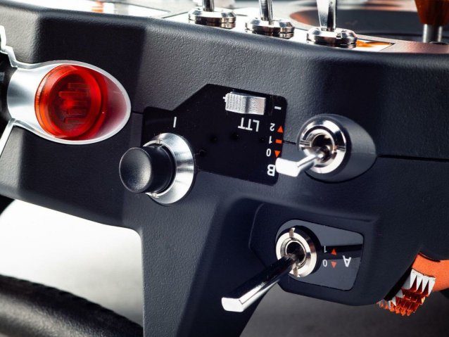 iX20 20-Channel Transmitter - Radios - view 20