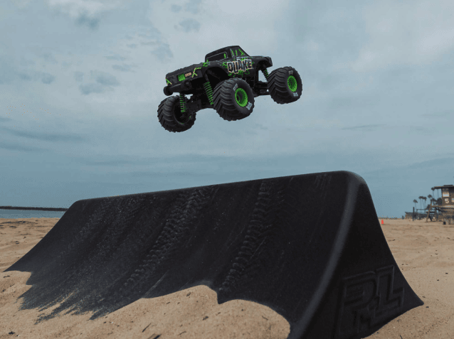 ARRMA 1/16 QUAKE GROM 4X4 RTR Monster Truck Green - Cars - view 12