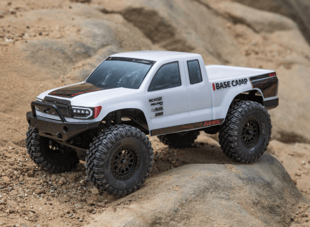 AXIAL 1/24 SCX24 Base Camp 4WD Rock Crawler RTR White - Cars - view 12