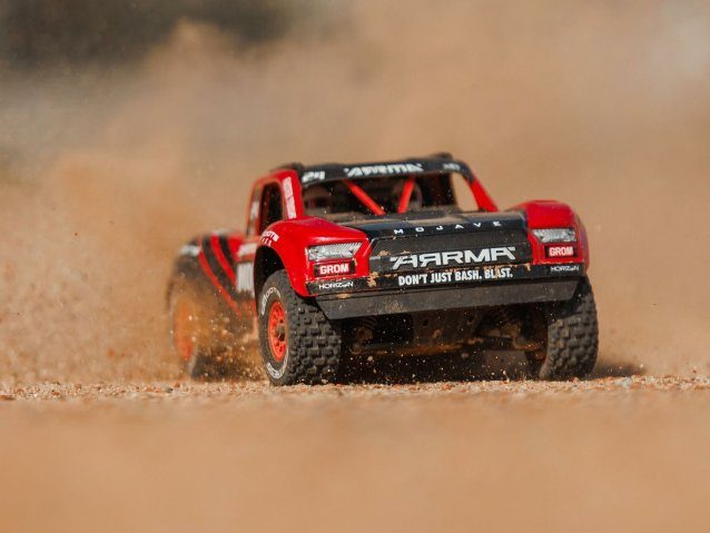 red 1/16 MOJAVE GROM MEGA 4X4 DT with Battery & Charger - Cars - view 16