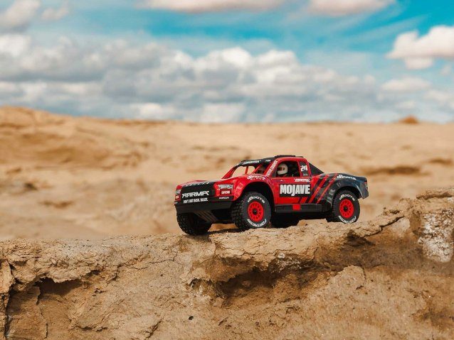 red 1/16 MOJAVE GROM MEGA 4X4 DT with Battery & Charger - Cars - view 18