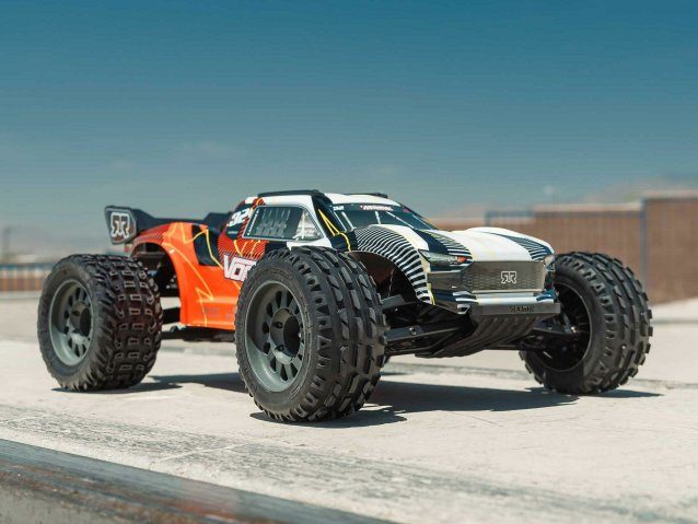 orange 1/10 VORTEKS MEGA 550 4X2 ST with battery and charger - Cars - view 16