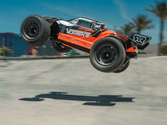 orange 1/10 VORTEKS MEGA 550 4X2 ST with battery and charger - Cars - view 19