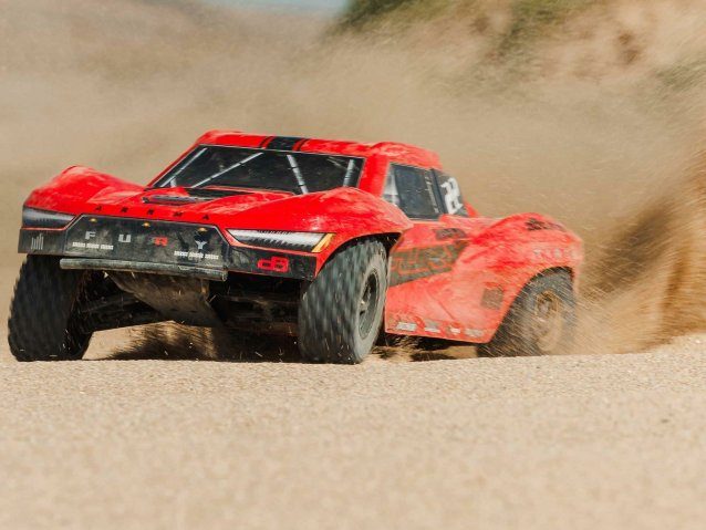 RED 1/10 FURY MEGA 550 4X2 SCT WITH BATTERY AND CHARGER - Cars - view 14