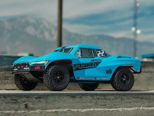 BLUE 1/10 FURY MEGA 550 4X2 SCT WITH BATTERY AND CHARGER - Cars - view 9