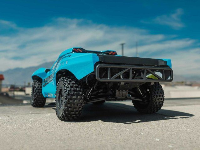 BLUE 1/10 FURY MEGA 550 4X2 SCT WITH BATTERY AND CHARGER - Cars - view 10