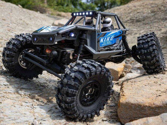 blue 1/18 UTB18 Capra 4WS 4WD Trail Buggy RTR with battery and charger - Cars - view 13