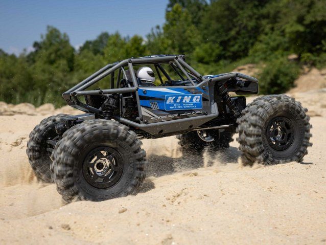 blue 1/18 UTB18 Capra 4WS 4WD Trail Buggy RTR with battery and charger - Cars - view 17