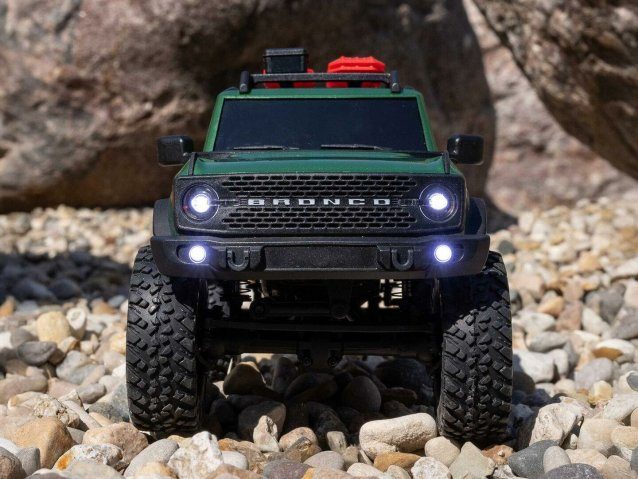 green 1/24 SCX24 Ford Bronco 4X4 RTR with battery and charger - Cars - view 18