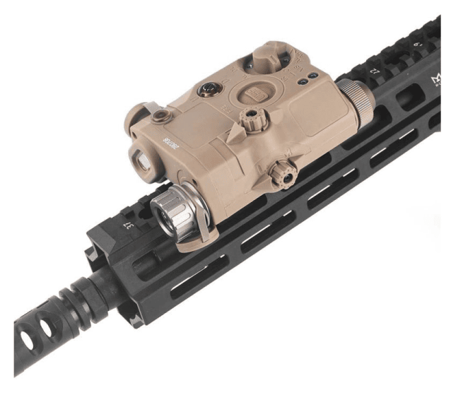 Rebel LA-5C UHP PEQ-15 (Red Laser) IR LED - Dark Earth - Airsoft Torches & Laser Units - view 4