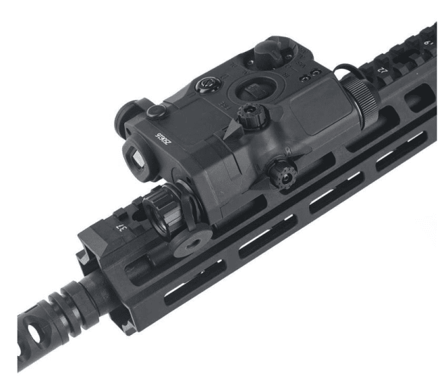 Rebel LA-5C UHP PEQ-15 (Red Laser) IR LED - Black - Airsoft Torches & Laser Units - view 5