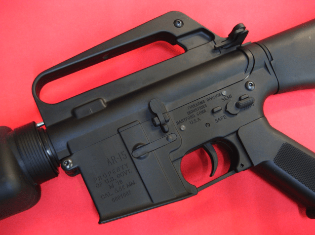 E&C M16 VN QD v2.0 Airsoft Rile AEG (Black Version) - M16 Airsoft Rifles - view 2