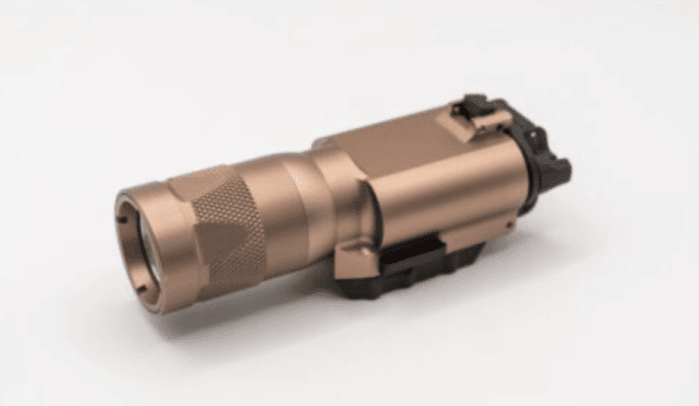 Rebel X300 VAMPIRE Tactical Pistol Flashlight 850 Lumen with Strobe - Dark Earth - Airsoft Torches & Laser Units