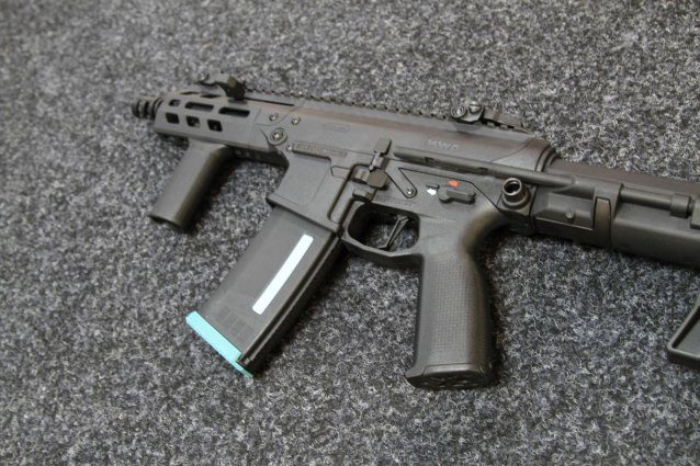 used - Kwa originals eve-4 black - Used Airsoft Equipment - view 2